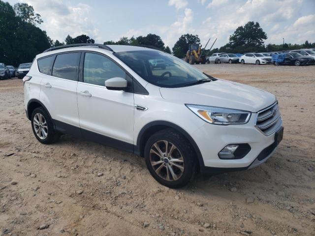 Photo 4 from auction – 2018 FORD ESCAPE SE with VIN 1FMCU0GD6JUA56394