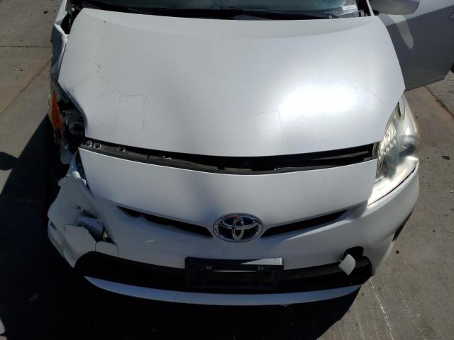 Photo 11 from auction – 2014 TOYOTA PRIUS with VIN JTDKN3DU3E0391158