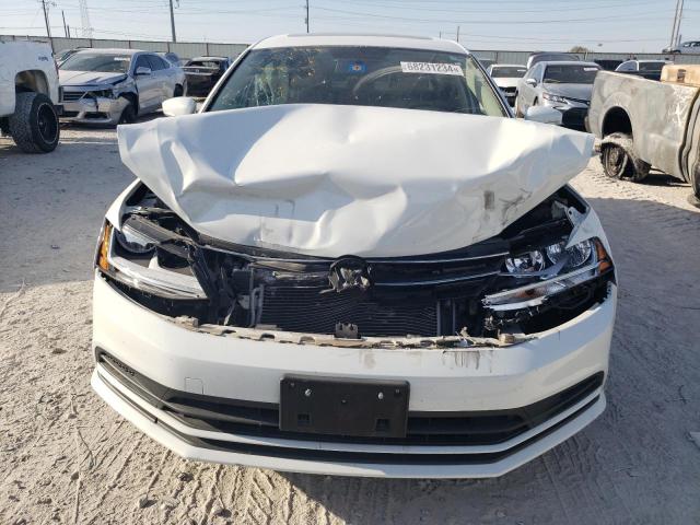 Photo 5 from auction – 2017 VOLKSWAGEN JETTA SE with VIN 3VWDB7AJ5HM271315