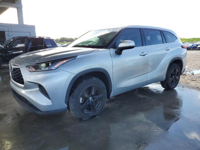 TOYOTA HIGHLANDER 2021 with VIN 5TDCZRAH6MS518578 - Photo from auction