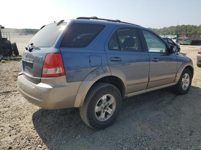 Photo 3 from auction – 2005 KIA SORENTO with VIN KNDJD733755339890