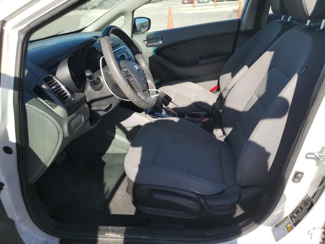 Photo 7 from auction – 2018 KIA FORTE LX with VIN 3KPFK4A76JE211462