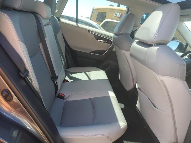Photo 10 from auction – 2021 TOYOTA RAV4 LIMIT with VIN 4T3D6RFV8MU047785