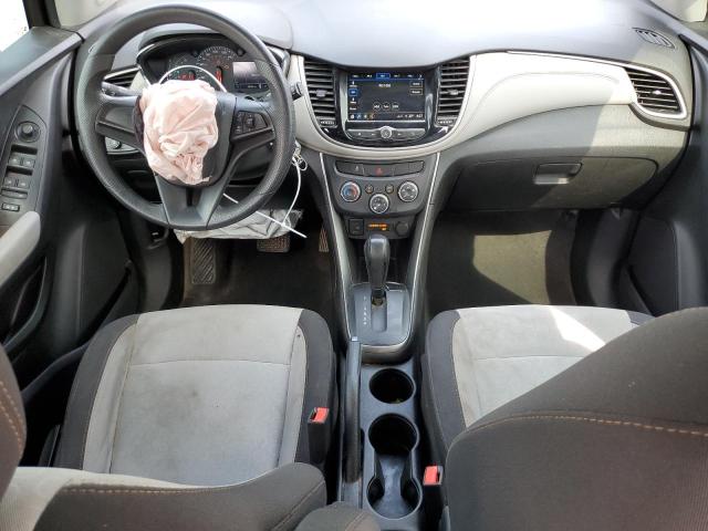 Photo 8 from auction – 2018 CHEVROLET TRAX LS with VIN 3GNCJKSB9JL182121