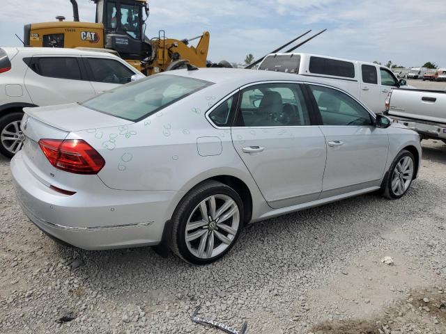 Photo 3 from auction – 2016 VOLKSWAGEN PASSAT SEL with VIN 1VWCT7A36GC002010