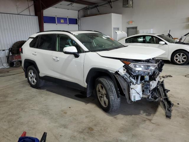 Photo 4 from auction – 2019 TOYOTA RAV4 XLE with VIN JTMP1RFV7KD020020