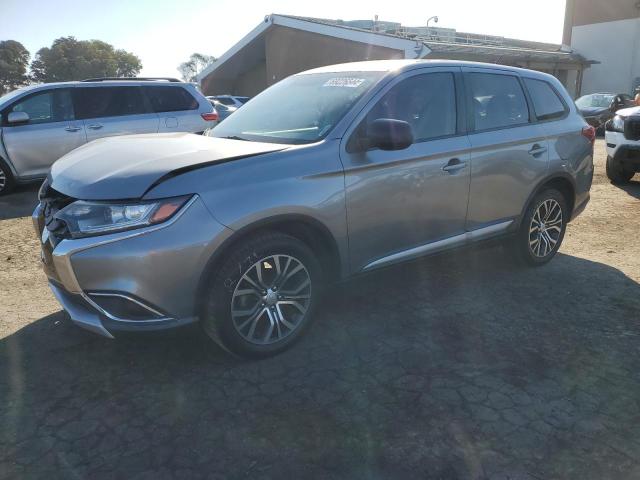 MITSUBISHI OUTLANDER 2016 مع رقم تعريف المركبة JA4AD2A30GZ018897 - صورة من المزاد