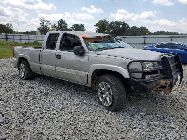 Photo 4 from auction – 2004 CHEVROLET SILVERADO with VIN 1GCEK19T14E357697