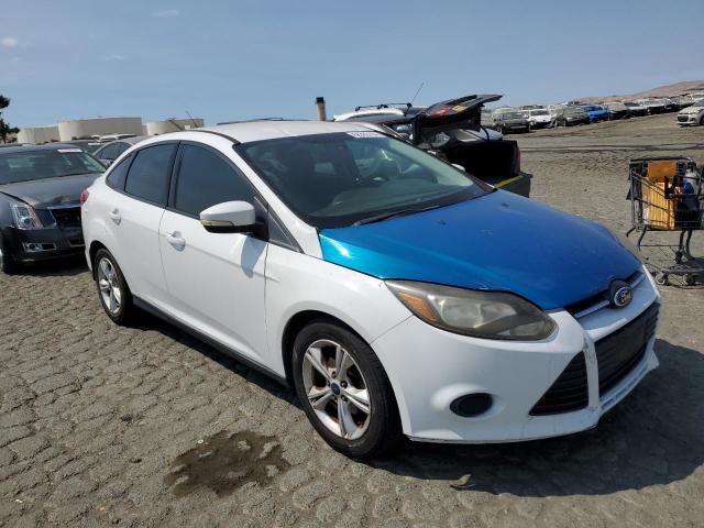 Photo 4 from auction – 2014 FORD FOCUS SE with VIN 1FADP3F28EL400780