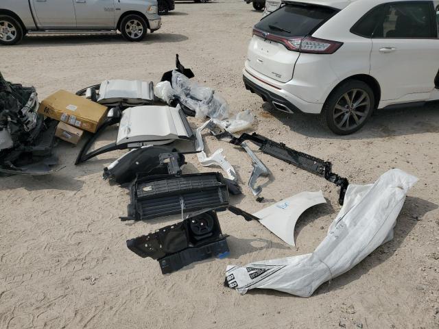 Photo 13 from auction – 2016 FORD EDGE SPORT with VIN 2FMPK4AP4GBB51388