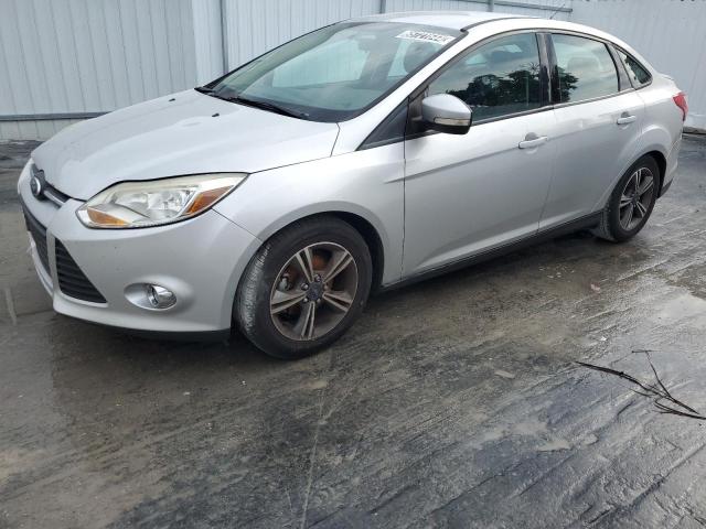 FORD FOCUS SE 2014 с VIN 1FADP3F2XEL386056 - Фото с аукциона