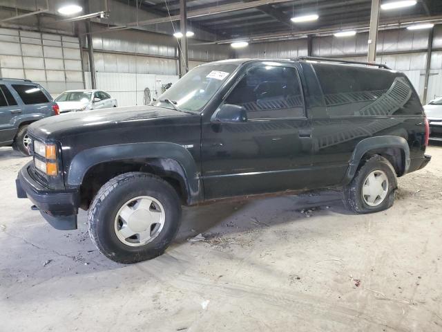 GMC YUKON 1995 with VIN 3GKEK18K6SG501683 - Photo from auction