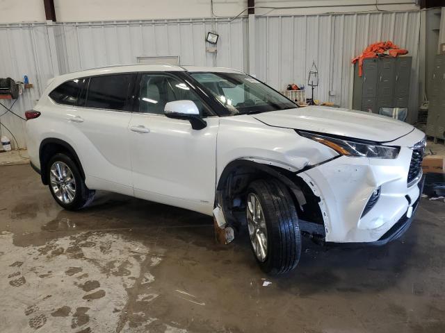 Photo 4 from auction – 2022 TOYOTA HIGHLANDER with VIN 5TDXBRCHXNS537994