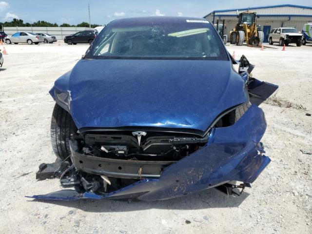 Photo 5 from auction – 2017 TESLA MODEL X with VIN 5YJXCBE27HF051245