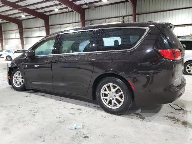 Photo 2 from auction – 2017 CHRYSLER PACIFICA L with VIN 2C4RC1CGXHR529261