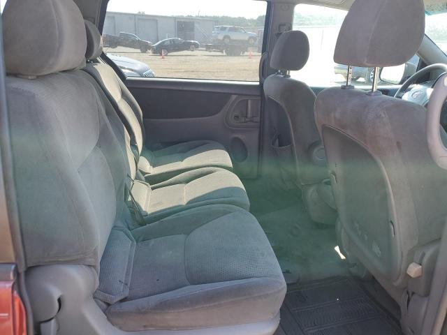 Photo 11 from auction – 2004 TOYOTA SIENNA CE with VIN 5TDZA23C64S086990