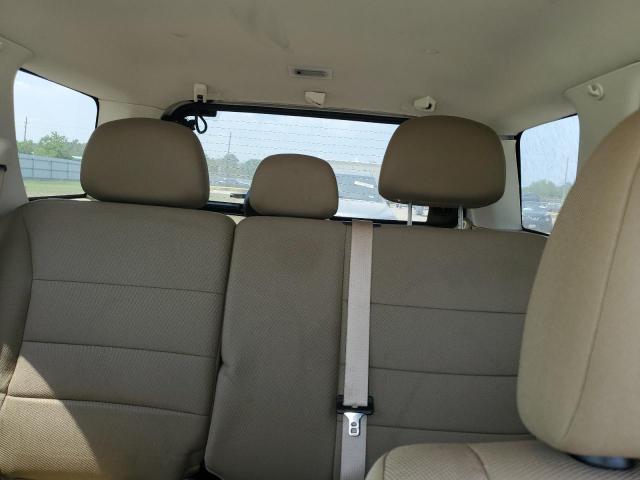 Photo 10 from auction – 2010 FORD ESCAPE XLT with VIN 1FMCU0DG6AKA77675