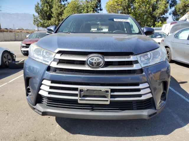 Photo 5 from auction – 2017 TOYOTA HIGHLANDER with VIN 5TDZARFH2HS030387