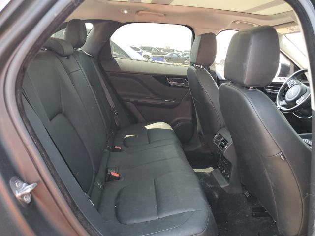 Photo 11 from auction – 2018 JAGUAR F-PACE PRE with VIN SADCJ2FX5JA259349