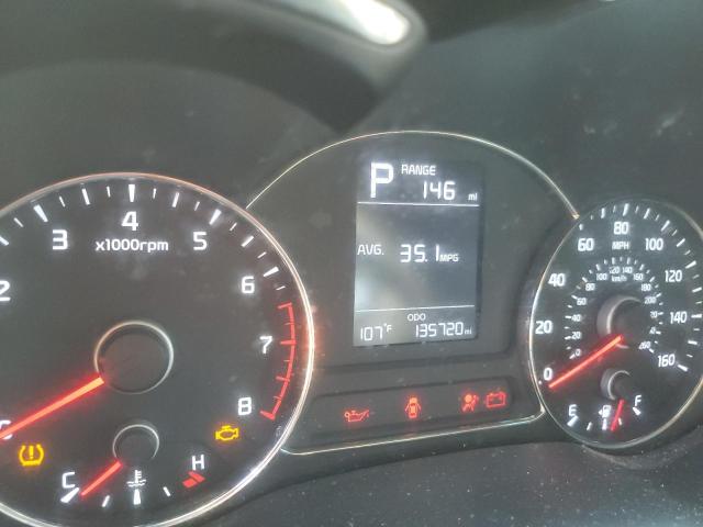 Photo 9 from auction – 2017 KIA FORTE LX with VIN 3KPFK4A77HE024256