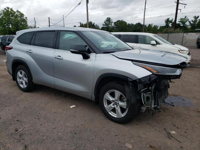 Photo 4 from auction – 2021 TOYOTA HIGHLANDER with VIN 5TDBZRBH1MS535735