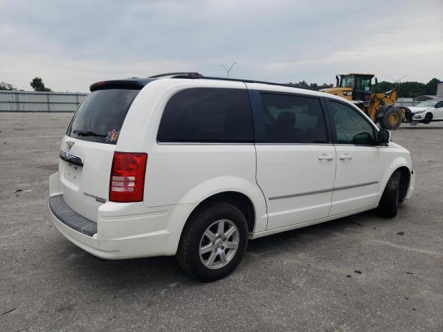 Photo 3 from auction – 2010 CHRYSLER TOWN & COU with VIN 2A4RR5D1XAR252790