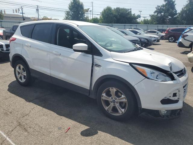 Photo 4 from auction – 2016 FORD ESCAPE SE with VIN 1FMCU0GX8GUA82661