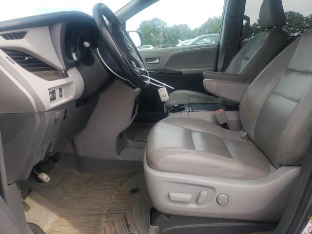 Photo 7 from auction – 2017 TOYOTA SIENNA XLE with VIN 5TDYZ3DC2HS812102