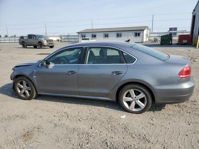 Photo 2 from auction – 2014 VOLKSWAGEN PASSAT S with VIN 1VWAT7A3XEC030672