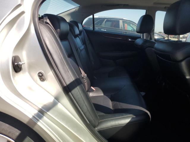 Photo 10 from auction – 2002 LEXUS ES 300 with VIN JTHBF30G825025058