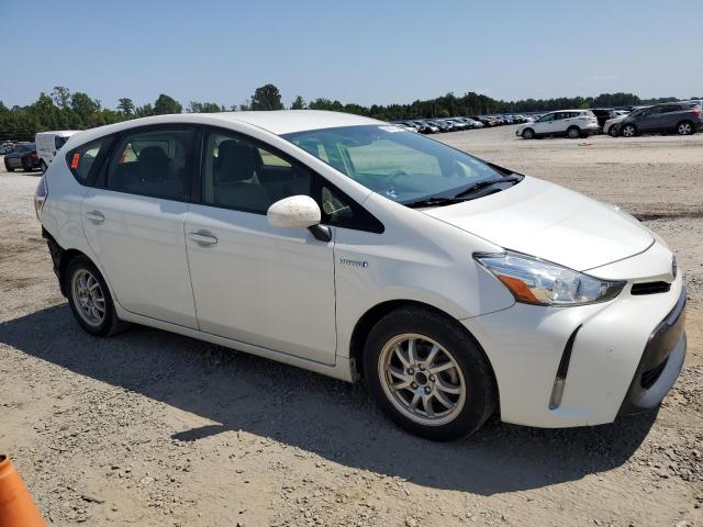 Photo 4 from auction – 2015 TOYOTA PRIUS V with VIN JTDZN3EU4FJ023032