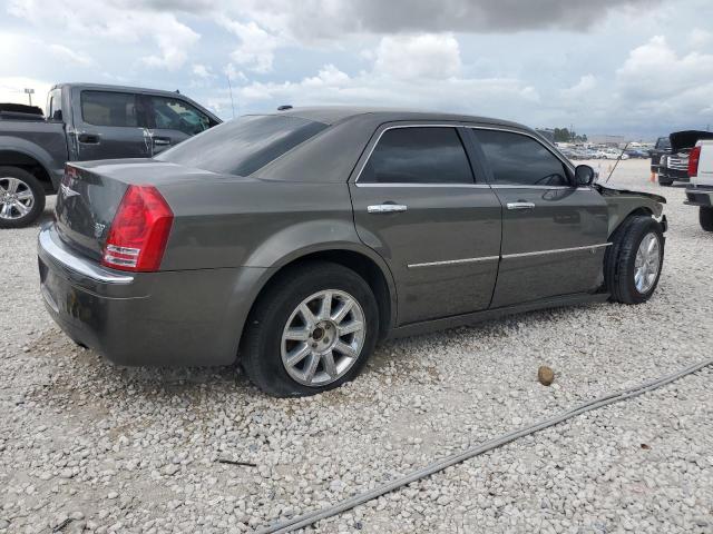Photo 3 from auction – 2009 CHRYSLER 300C with VIN 2C3LA63T19H536147