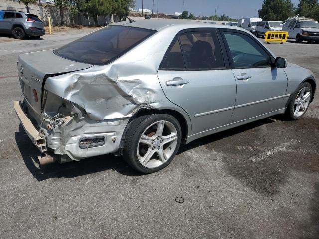 Photo 3 from auction – 2001 LEXUS IS 300 with VIN JTHBD182110009511