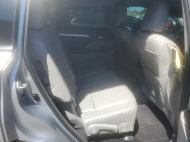 Photo 11 from auction – 2014 TOYOTA HIGHLANDER with VIN 5TDJKRFH2ES015670