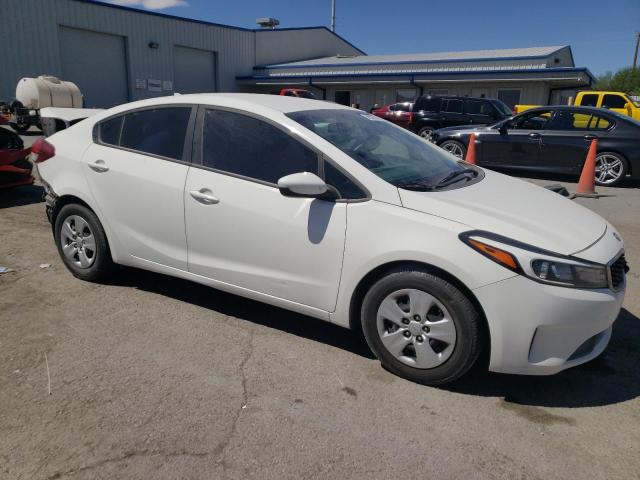 Photo 4 from auction – 2017 KIA FORTE LX with VIN 3KPFK4A7XHE133326