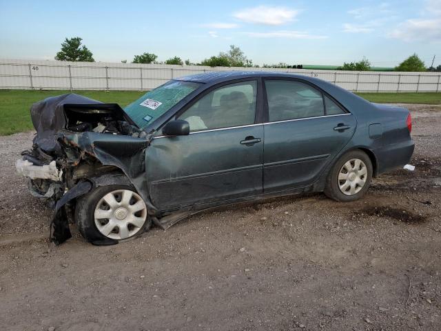 TOYOTA CAMRY LE 2002 with VIN 4T1BE32K02U571277 - Photo from auction