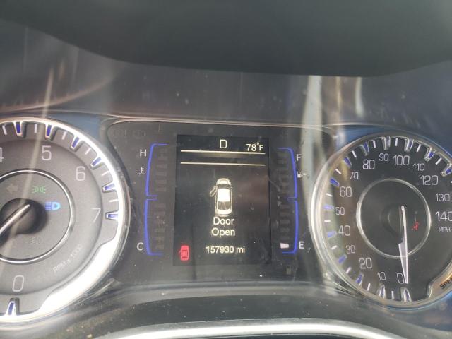 Photo 9 from auction – 2016 CHRYSLER 200 LIMITE with VIN 1C3CCCAB5GN179692