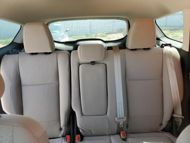 Photo 10 from auction – 2017 FORD ESCAPE SE with VIN 1FMCU9GDXHUE16331