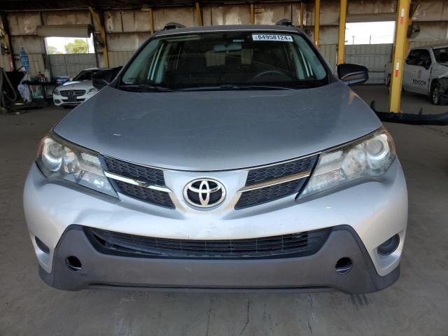 Photo 5 from auction – 2015 TOYOTA RAV4 LE with VIN JTMZFREV6FJ053528