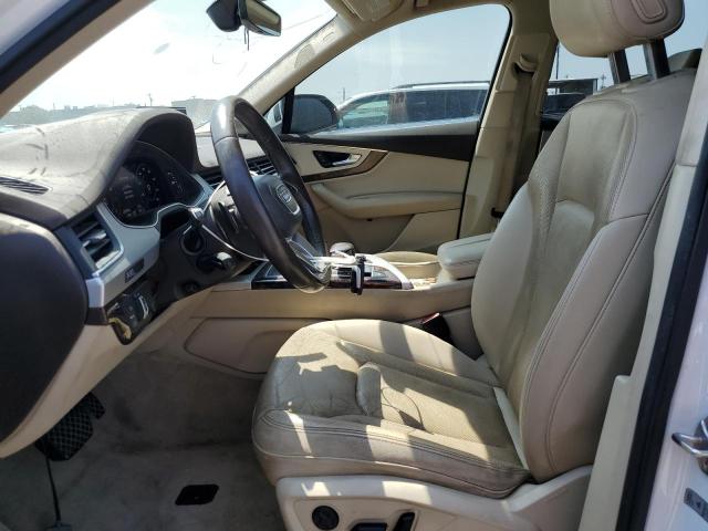 Photo 7 from auction – 2017 AUDI Q7 PREMIUM with VIN WA1LHAF70HD042263