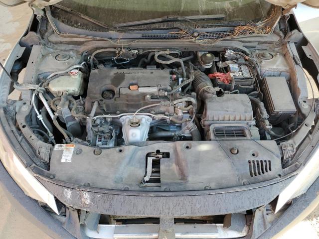 Photo 11 from auction – 2018 HONDA CIVIC LX with VIN 2HGFC2F50JH527762