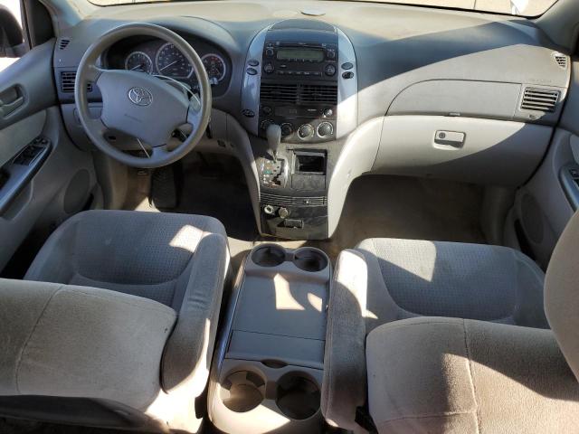Photo 8 from auction – 2010 TOYOTA SIENNA CE with VIN 5TDKK4CC8AS331634