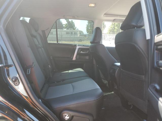 Photo 11 from auction – 2020 TOYOTA 4RUNNER SR with VIN JTEBU5JR2L5750137
