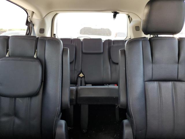 Photo 10 from auction – 2016 CHRYSLER TOWN & COU with VIN 2C4RC1BG2GR213112
