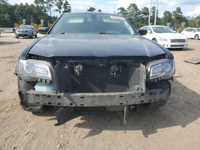 Photo 5 from auction – 2019 CHRYSLER 300 TOURIN with VIN 2C3CCAAG0KH636880