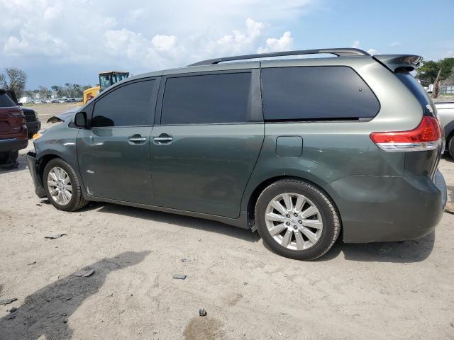 Photo 2 from auction – 2012 TOYOTA SIENNA XLE with VIN 5TDYK3DC0CS244882