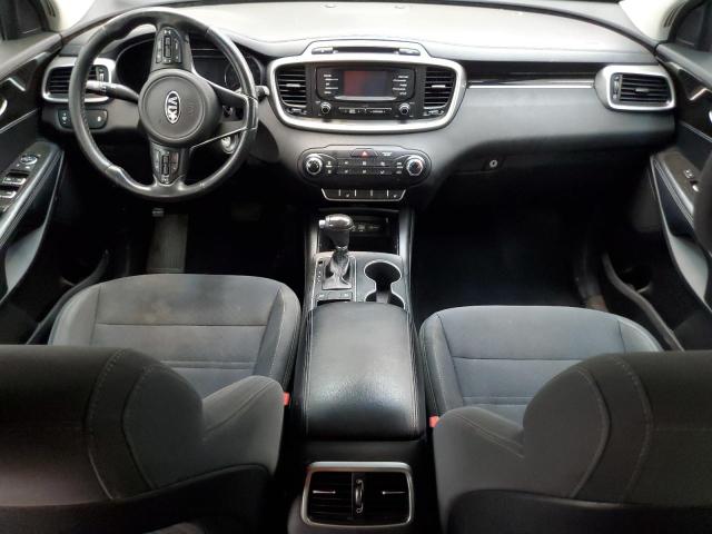Photo 8 from auction – 2016 KIA SORENTO LX with VIN 5XYPG4A34GG169114