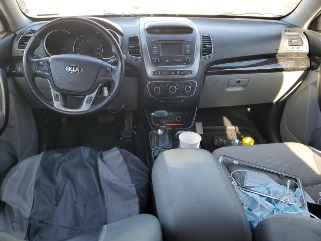 Photo 8 from auction – 2014 KIA SORENTO LX with VIN 5XYKT4A78EG522685