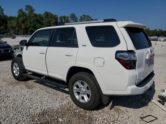 Photo 2 from auction – 2021 TOYOTA 4RUNNER SR with VIN JTEEU5JR9M5249583