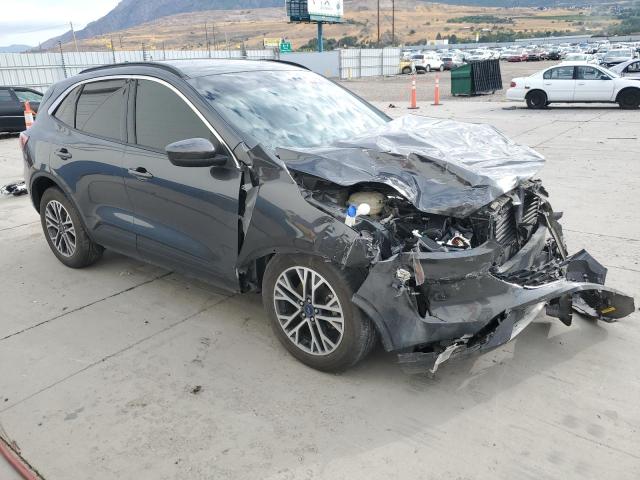 Photo 4 from auction – 2020 FORD ESCAPE SEL with VIN 1FMCU9H62LUA56495